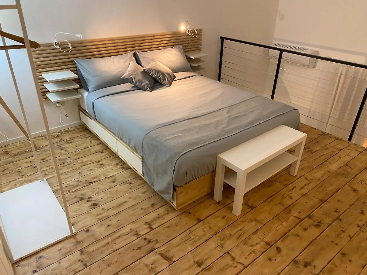 Palazzo Caltagirone Suite パレルモ